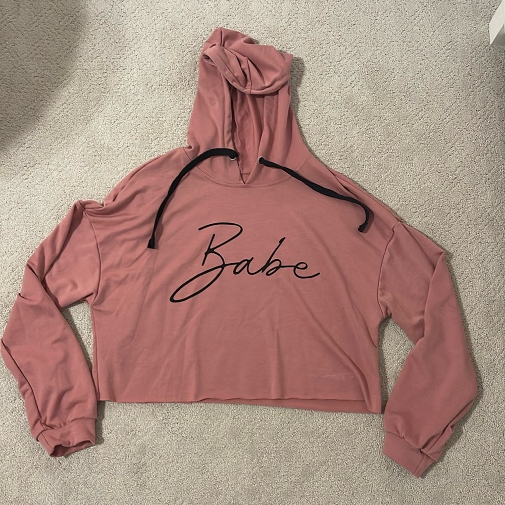 Cropped “Babe” Hoodie. Size Medium. Pink/Muave Color.